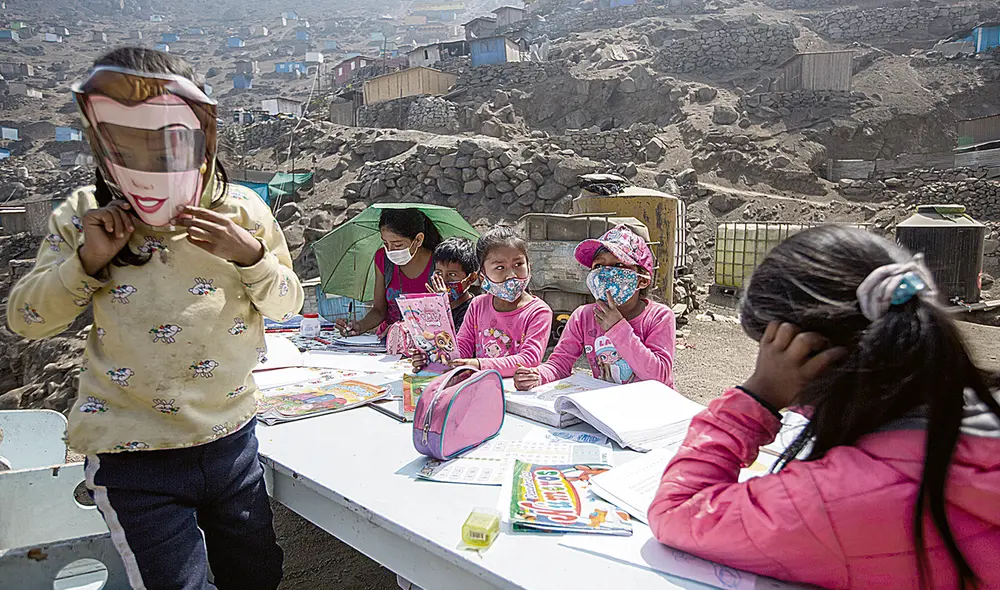 Según Minedu, de más de 90.000 centros poblados del Perú, solo 35.754 tienen cobertura de internet móvil. Foto: Jhon Reyes/La República Según Minedu, de más de 90.000 centros poblados del Perú, solo 35.754 tienen cobertura de internet móvil. Foto: Jhon Reyes/La República