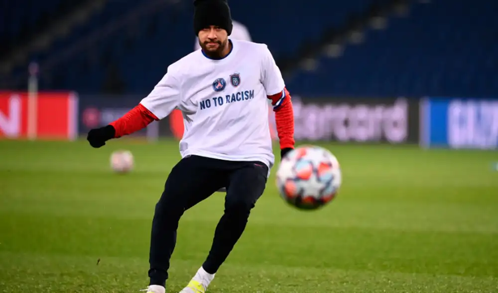 Neymar festejó el año nuevo con 150 personas. Foto: AFP Neymar festejó el año nuevo con 150 personas. Foto: AFP