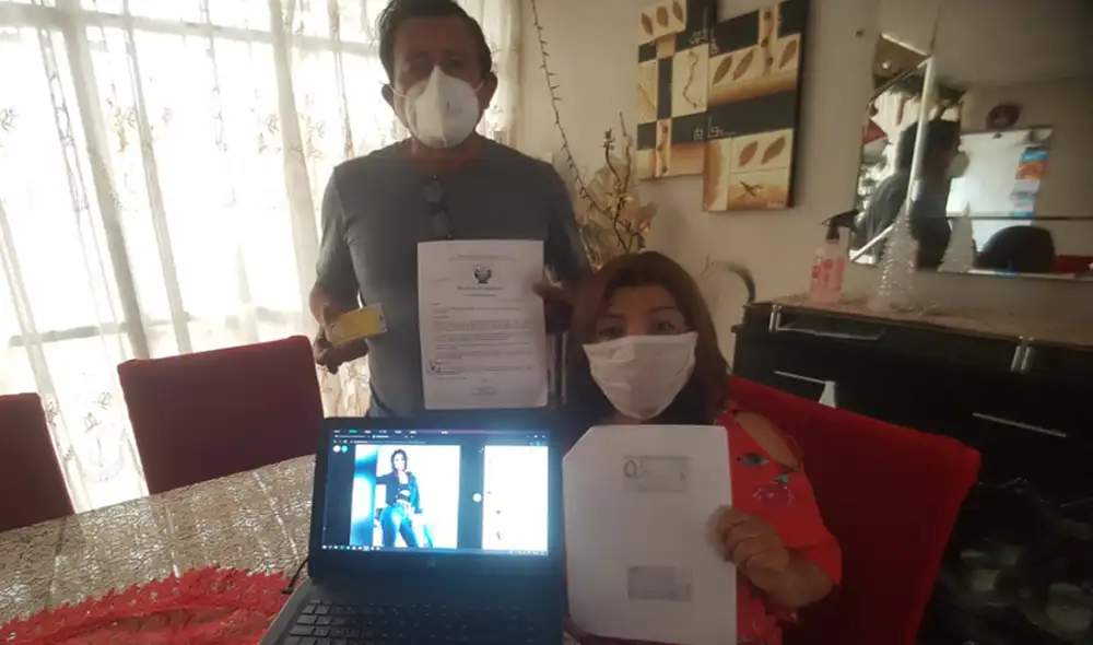 Esposos piden a la jueza encargada del caso ejecutar la orden de desalojo. Foto: Grace Mora / URPI - GLR