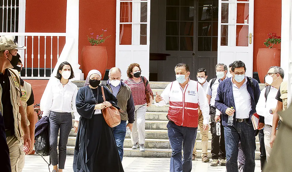 Segundo encuentro. Reunión fue otra vez en la Casa de la Identidad, del Gobierno Regional de La Libertad. Estuvieron también autoridades locales. Foto: Jaime Mendoza Segundo encuentro. Reunión fue otra vez en la Casa de la Identidad, del Gobierno Regional de La Libertad. Estuvieron también autoridades locales. Foto: Jaime Mendoza