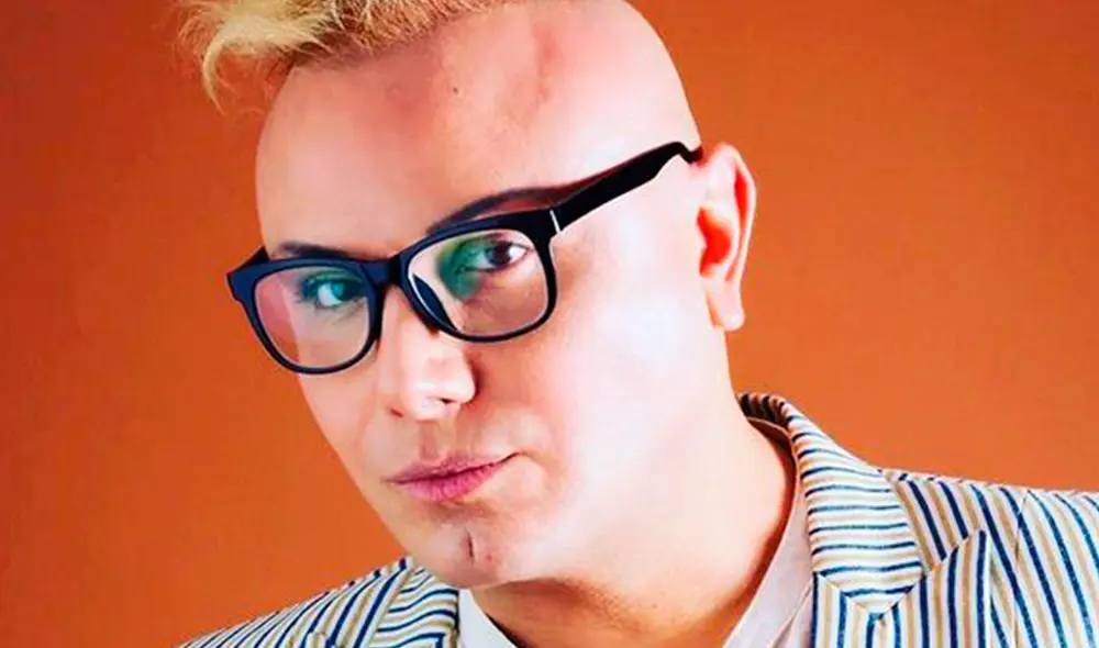 El maquillador descartó haber hecho fiesta con 30 invitados y una orquesta el sábado 2 de enero. Foto: Carlos Cacho/Instagram El maquillador descartó haber hecho fiesta con 30 invitados y una orquesta el sábado 2 de enero. Foto: Carlos Cacho/Instagram