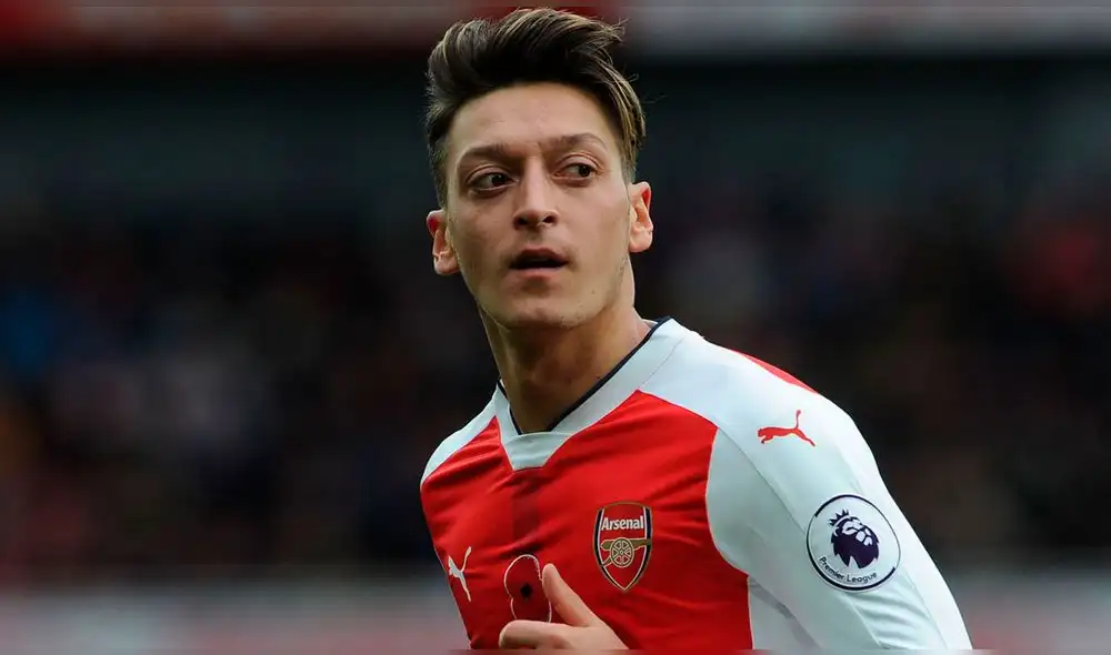 Mesut Özil no ha disputado un partido oficial con Arsenal desde marzo. Foto: prensa Arsenal