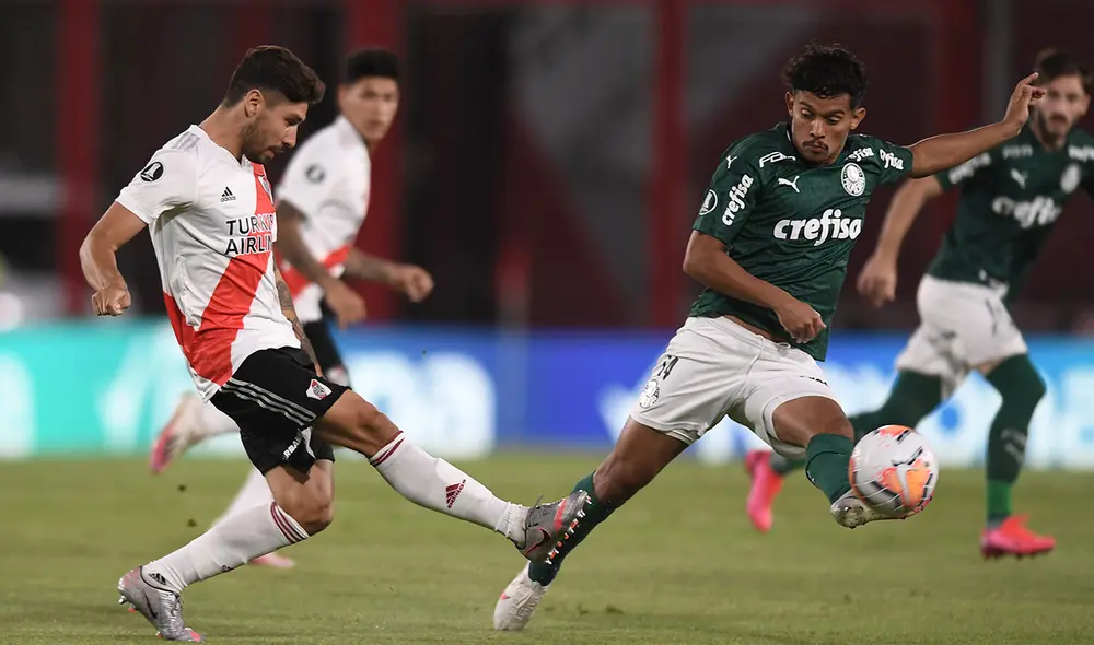 El partido se juega en el estadio Libertadores de América. Foto: AFP El partido se juega en el estadio Libertadores de América. Foto: AFP