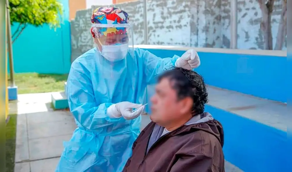 Esta prueba tiene hasta un 96 % de eficacia para descubrir al virus en su forma activa. Foto: Difusión
