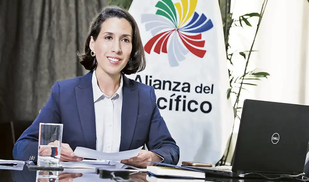 Dio explicaciones en el congreso. Ministra de Comercio Exterior y Turismo, Claudia Cornejo Mohme, en foto de archivo. Foto: difusión Dio explicaciones en el congreso. Ministra de Comercio Exterior y Turismo, Claudia Cornejo Mohme, en foto de archivo. Foto: difusión