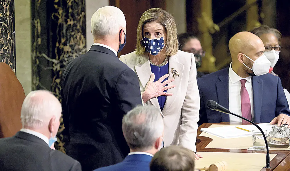 Enfocada. Representante demócrata no da tregua a lo ocurrido el último miércoles en el Capitolio y mantiene la premura de tomar acciones rápidas a favor de la salida del mandatario. Foto: AFP Enfocada. Representante demócrata no da tregua a lo ocurrido el último miércoles en el Capitolio y mantiene la premura de tomar acciones rápidas a favor de la salida del mandatario. Foto: AFP