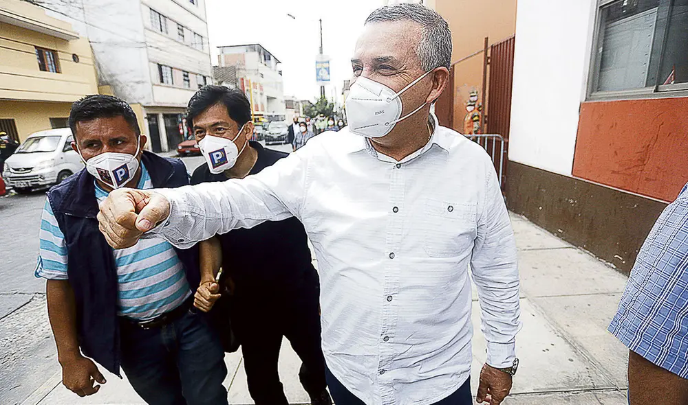 Encrucijada. Daniel Urresti tiene sentencia por difamación y juicio por caso Hugo Bustíos. Foto: Marco Cotrina/La República