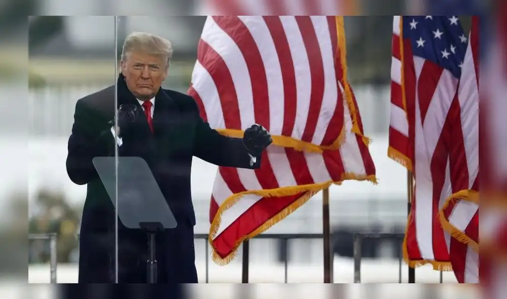 “Me han silenciado a mí y a ustedes", señaló Trump. Foto: AFP