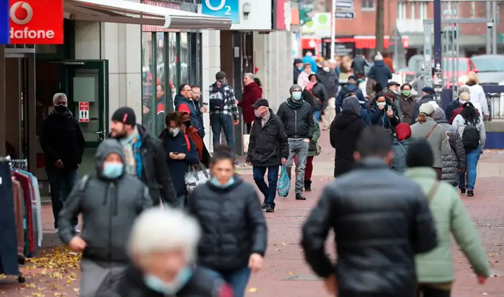 El ocio, la cultura, la gastronomía y el deporte seguirán cerrados (desde noviembre), así como los colegios y los comercios no esenciales (desde diciembre). Foto: EFE El ocio, la cultura, la gastronomía y el deporte seguirán cerrados (desde noviembre), así como los colegios y los comercios no esenciales (desde diciembre). Foto: EFE