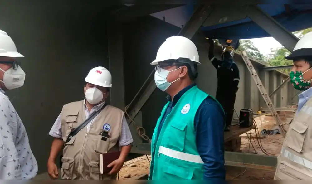 Funcionarios del PEHCBM realizaron una inspección en la construcción de puentes en la vía Chazuta – Curiyacu. Foto: Goresam