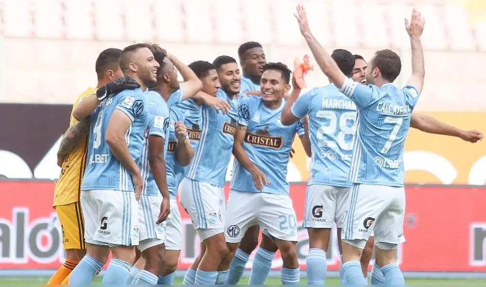Sporting Cristal fue campeón y obtuvo el título nacional 2020. Foto: FPF