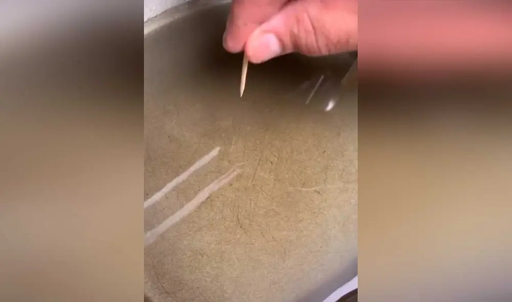 Cocinera enseña cuál es la forma más sencilla de saber si el aceite está listo para freír o cocinar algún alimento. Foto: captura de TikTok/@cokmari