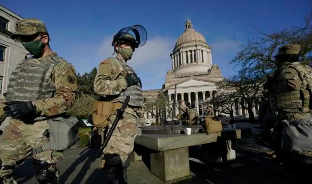 La alcaldesa de Washington, Muriel Bowser, pidió a la ciudadanía que se abstenga de visitar la capital el próximo 20 de enero. Foto: La Vanguardia