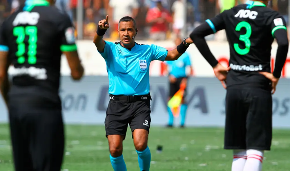 Miguel Santiváñez ha sido suspendido de la CONAR tras serias acusaciones por supuesto soborno. Foto: La República