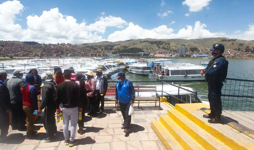 Los transportistas pidieron apoyo para reactivar el sector. Foto: Juan Carlos Cisneros/La República
