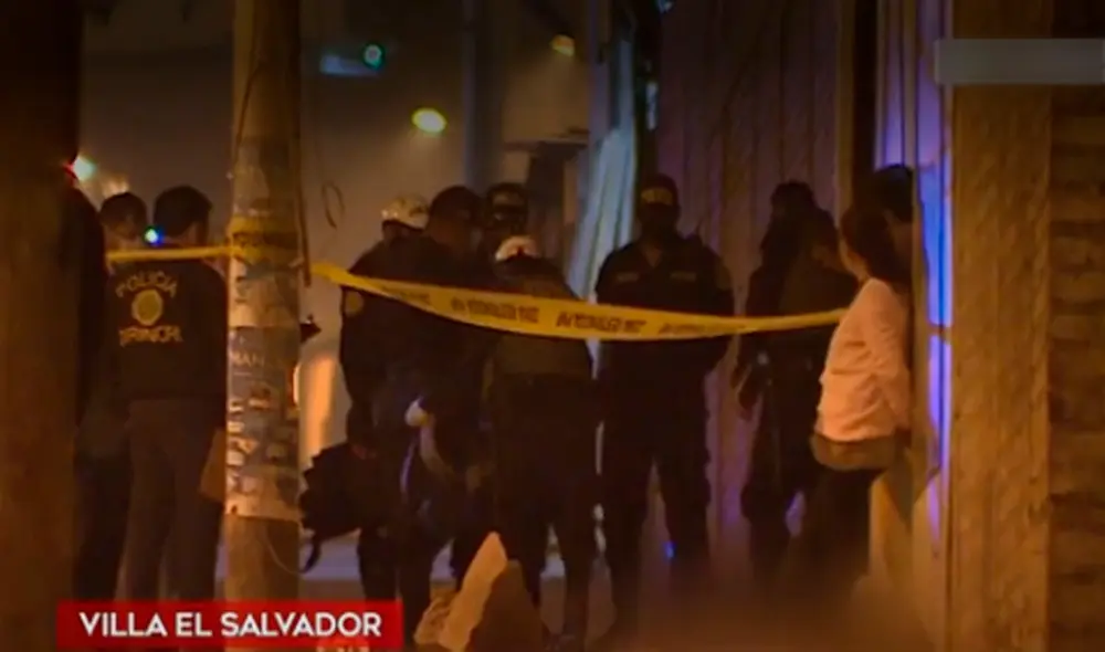 Policía Nacional del Perú realizó las diligencias en el sector de Velasco con Pachacutec en Villa El Salvador. Foto: captura de América Policía Nacional del Perú realizó las diligencias en el sector de Velasco con Pachacutec en Villa El Salvador. Foto: captura de América