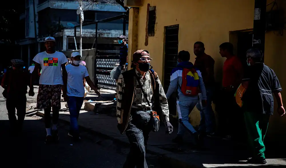 Venezuela inició este lunes una nueva semana de flexibilización de la cuarentena que se implementa cada siete días, con el objetivo de darle dinamismo a la golpeada economía. Foto: EFE