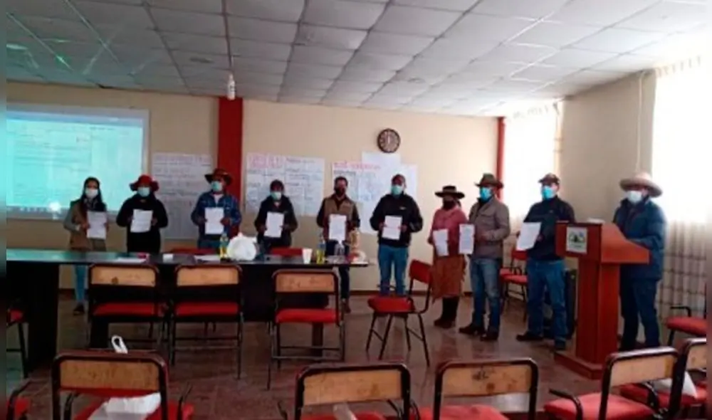 Culminó proceso de consulta previa en comunidad campesina. Foto: Minem.