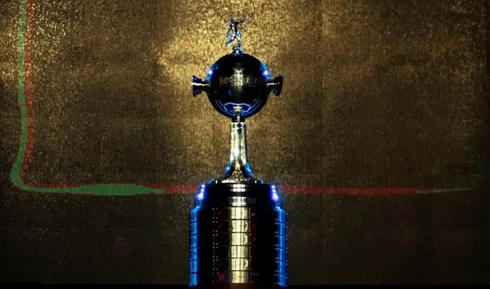 Trofeo de la Copa Libertadores. Foto: EFE Trofeo de la Copa Libertadores. Foto: EFE