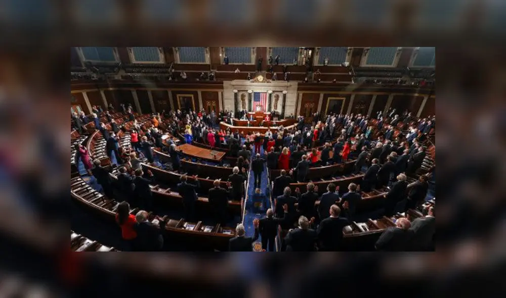 Cámara de Representantes de los Estados Unidos vota en un juicio político contra Trump. Foto: AFP