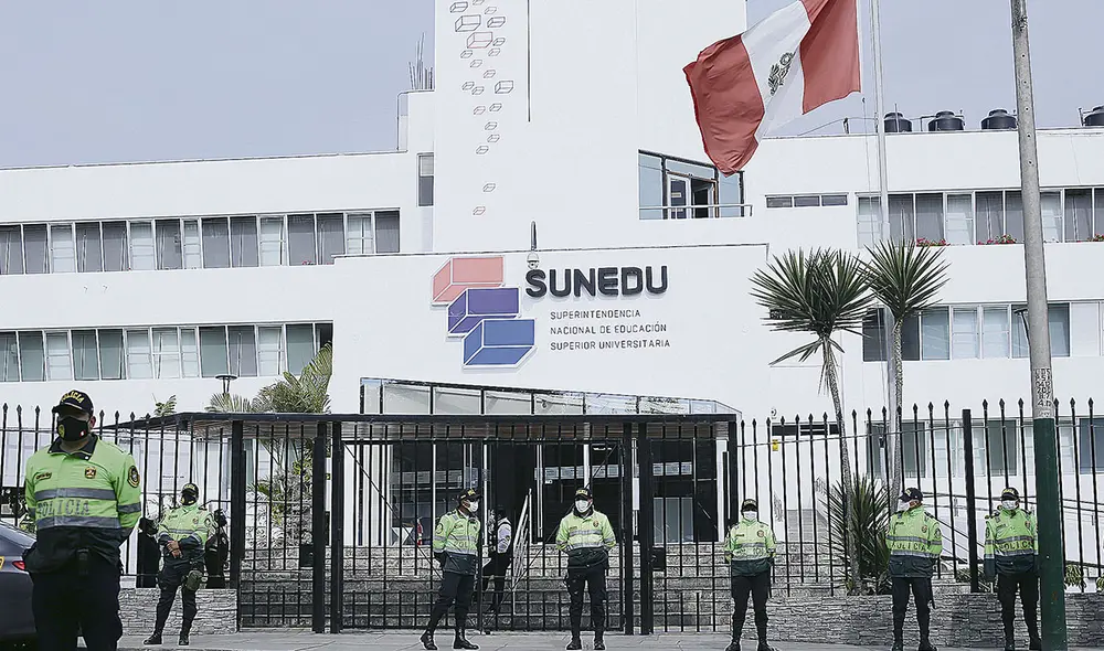 En la mira. Sunedu debe seguir la reforma, pese a ataques. Foto: John Reyes/La República En la mira. Sunedu debe seguir la reforma, pese a ataques. Foto: John Reyes/La República