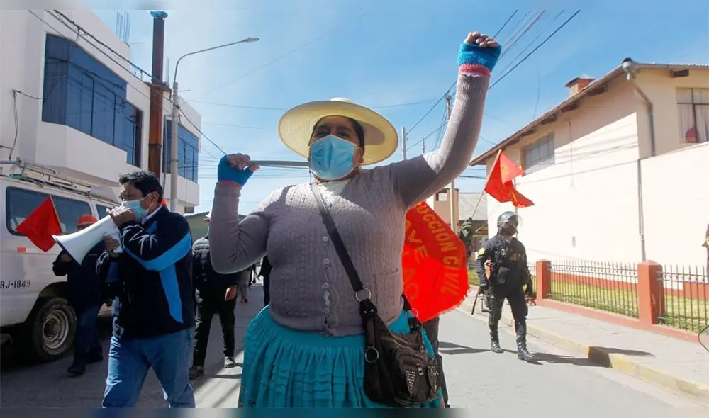 Protestas contra la suba del gas anuncian en Juliaca. Foto: Carlos Cisneros / La República