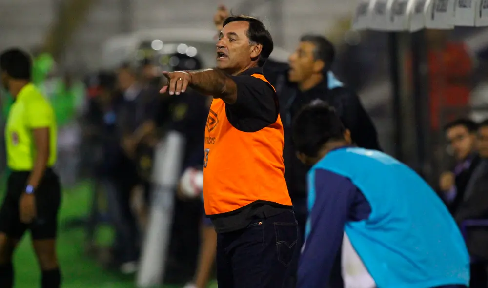 Experiencia. Durante su gestión en la San Martín, Bustos trabajó con un plantel conformado por jugadores jóvenes. Foto: La República Experiencia. Durante su gestión en la San Martín, Bustos trabajó con un plantel conformado por jugadores jóvenes. Foto: La República