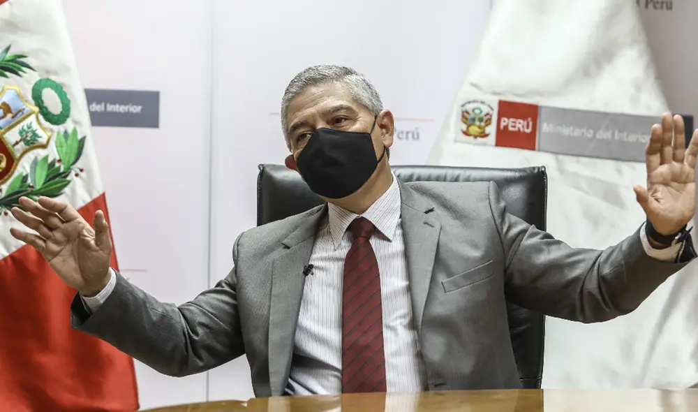 Elice asumió el cargo de ministro del Interior el último 7 de diciembre. Foto: Aldair Mejía, La República Elice asumió el cargo de ministro del Interior el último 7 de diciembre. Foto: Aldair Mejía, La República