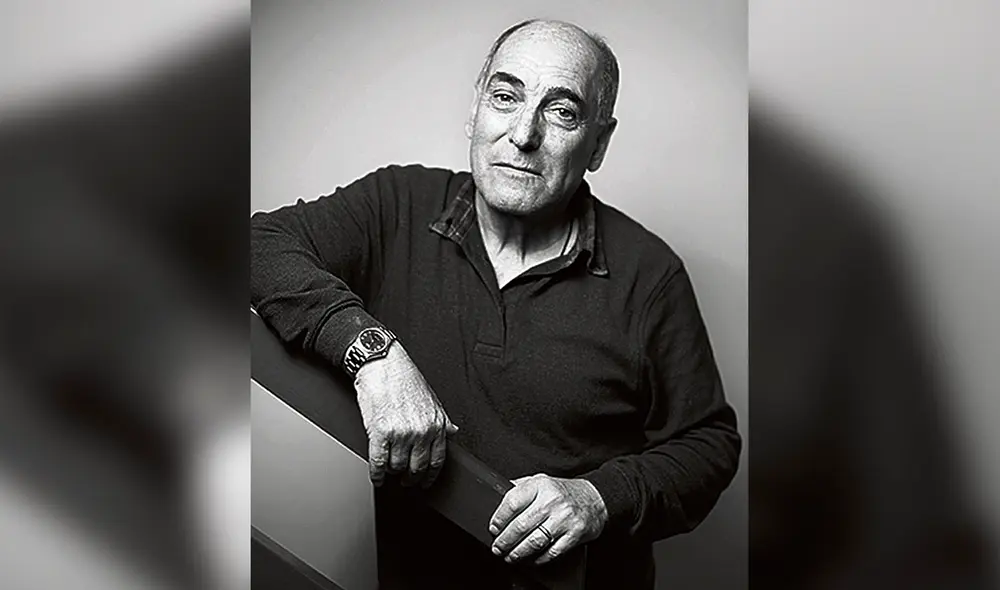 Referente. Carlos Tapia fue analista de los mejores. En La República escribió muchos años. Foto: difusión Referente. Carlos Tapia fue analista de los mejores. En La República escribió muchos años. Foto: difusión