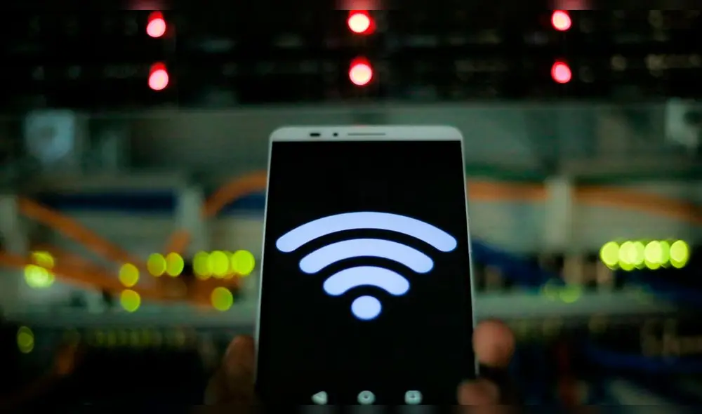 Google añadiría un botón de Nearby Share para que los usuarios puedan compartir la conexión WiFi con otros dispositivos que estén cerca y hayan usado dicha red. Foto: El Universal Google añadiría un botón de Nearby Share para que los usuarios puedan compartir la conexión WiFi con otros dispositivos que estén cerca y hayan usado dicha red. Foto: El Universal