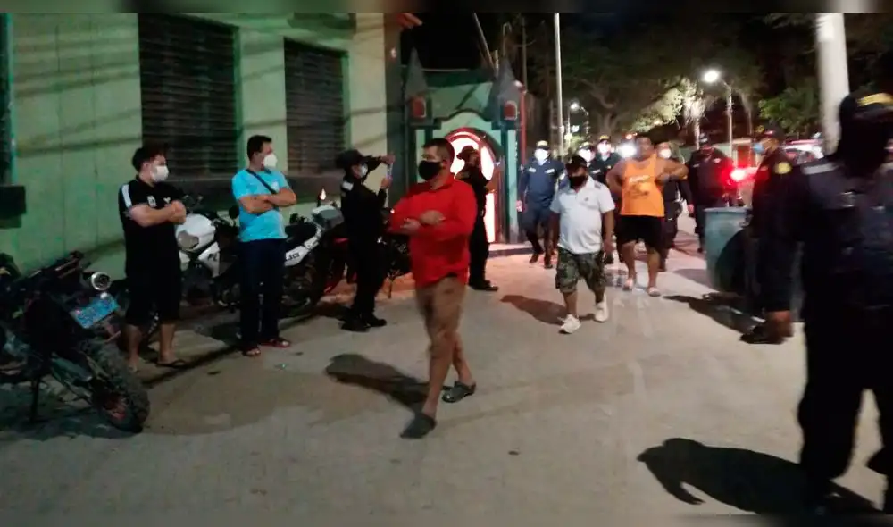 Diversas personas fueron intervenidas en reuniones sociales en la ciudad de Talara. Foto: Difusión Diversas personas fueron intervenidas en reuniones sociales en la ciudad de Talara. Foto: Difusión