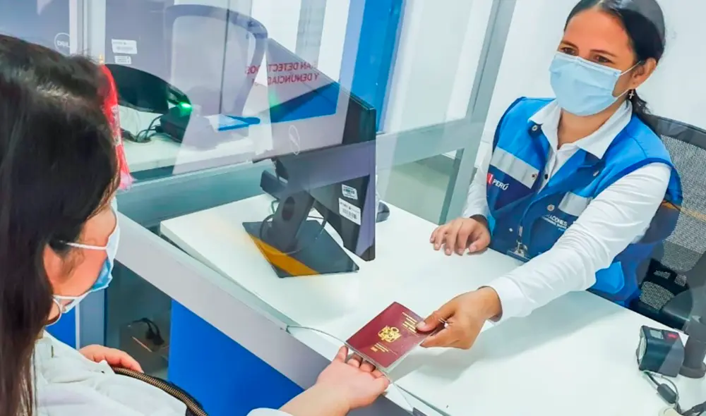 Usuarios deben ingresar a la página web de Migraciones para programar su vita. Foto: Difusión