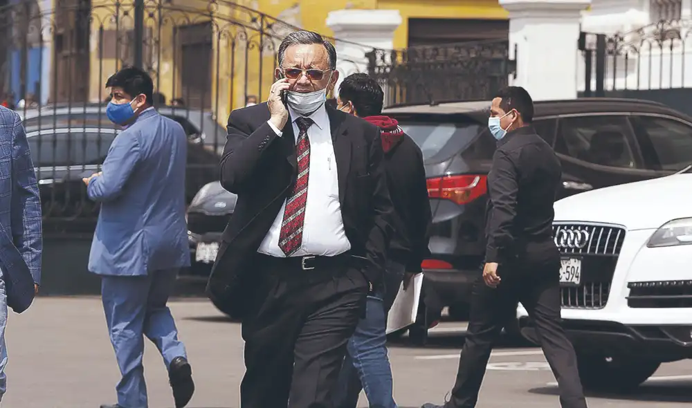 A paso lento. Denuncias contra Alarcón continúan en el Congreso sin la necesaria celeridad. Foto: Carlos Contreras/La República