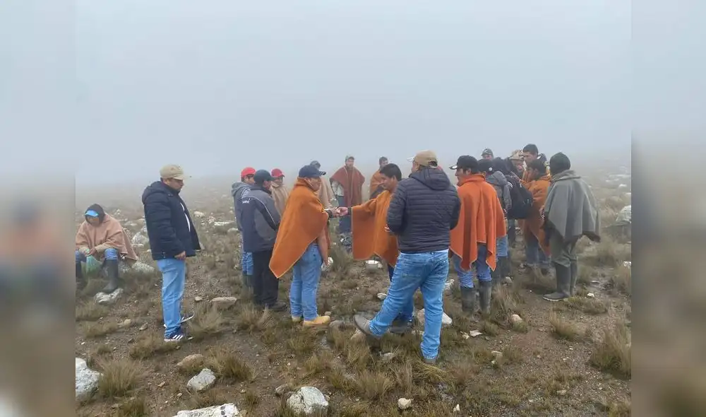 Autoridades de Usquil llegaron hasta las lagunas San Lorenzo para verificar trazo de carretera. Foto: difusión
