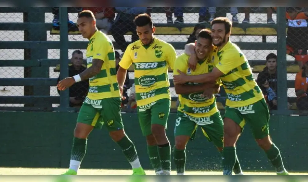Defensa y Justicia vs. Lanús juegan desde las 3.00 p. m. (hora peruana). Foto: EFE