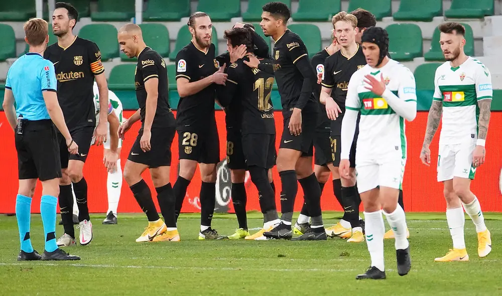 Barcelona sumó 37 unidades y se encuentra a siete del líder, Atlético de Madrid que este domingo enfrenta a Valencia. Foto: AFP Barcelona sumó 37 unidades y se encuentra a siete del líder, Atlético de Madrid que este domingo enfrenta a Valencia. Foto: AFP