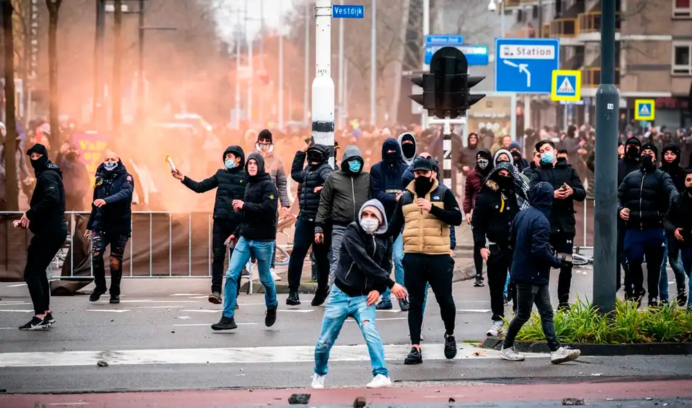 La violencia registrada estos dos días “no se ha visto desde hace 40 años”, contó el director del sindicato de la Policía neerlandesa. Foto: DPA