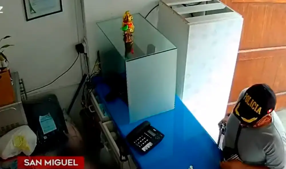 Malhechores estarían implicados en un robo en San Juan de Lurigancho. Foto: captura de América TV Malhechores estarían implicados en un robo en San Juan de Lurigancho. Foto: captura de América TV
