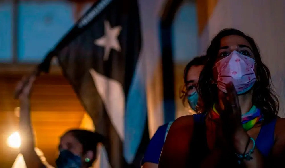 En 2019 se reportaron 7.021 casos de violencia doméstica, en una población de 3,2 millones. De éstos, 5.896 ocurrieron contra mujeres. Foto: AFP En 2019 se reportaron 7.021 casos de violencia doméstica, en una población de 3,2 millones. De éstos, 5.896 ocurrieron contra mujeres. Foto: AFP