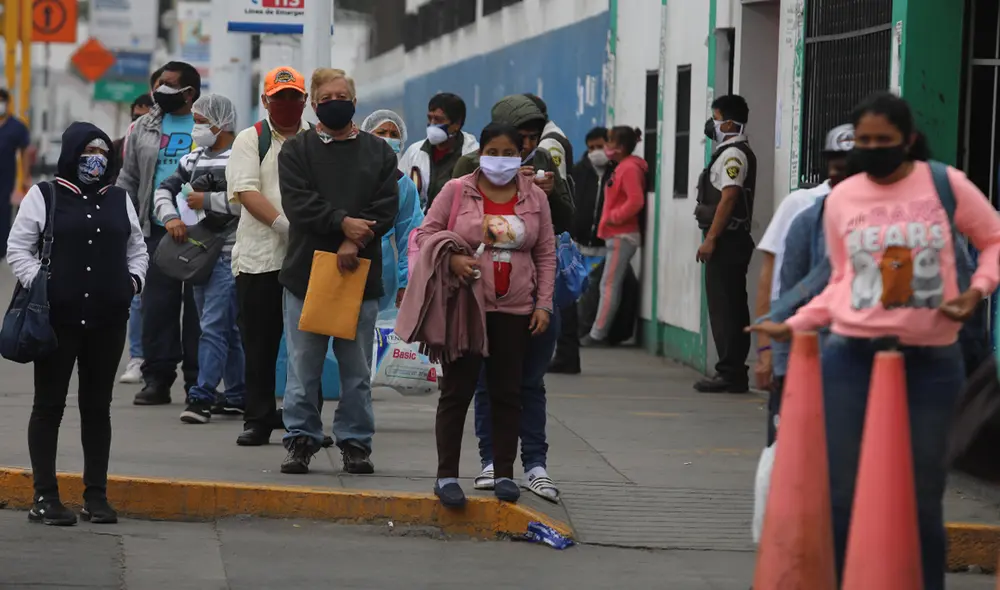 Una tía de Ángela Zegarra permanece internada en el hospital Carrión. Foto: La República