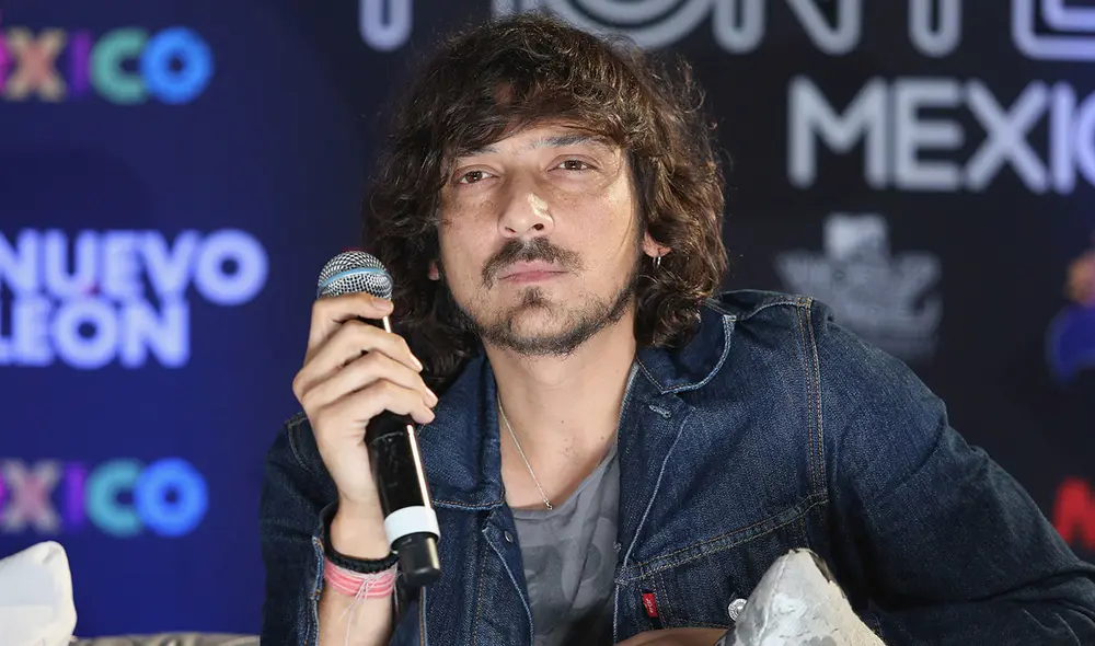 El cantante estuvo compartiendo información sobre la coyuntura en la red social. Foto: AFP