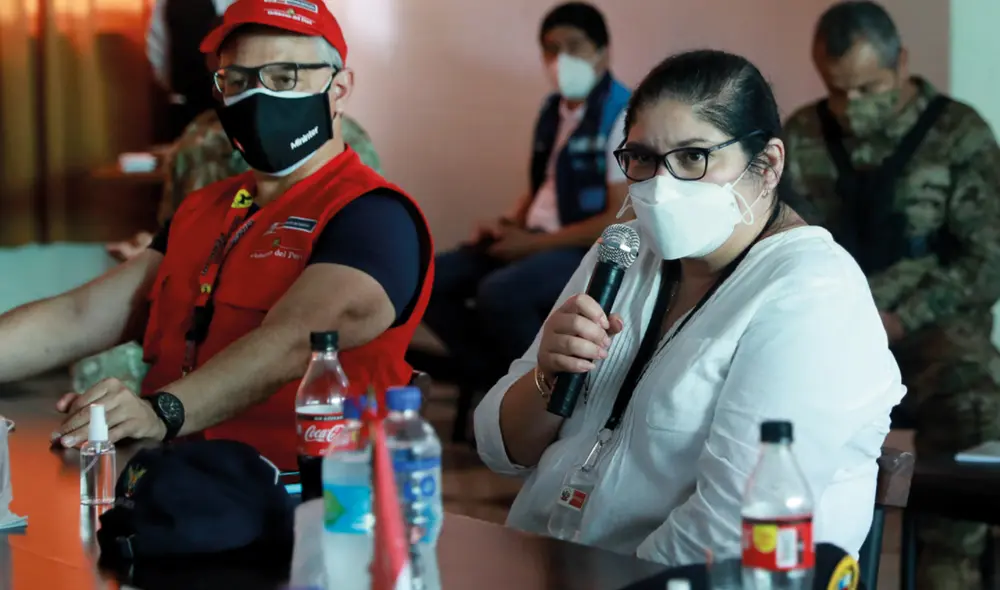 Nuria Esparch visitó la región Tumbes en compañía del ministro del Interior, José Elice. Foto: difusión Nuria Esparch visitó la región Tumbes en compañía del ministro del Interior, José Elice. Foto: difusión