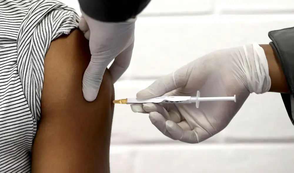 Se espera que Sinopharm envíe dos millones de vacunas más entre febrero y marzo. Foto: difusión Se espera que Sinopharm envíe dos millones de vacunas más entre febrero y marzo. Foto: difusión