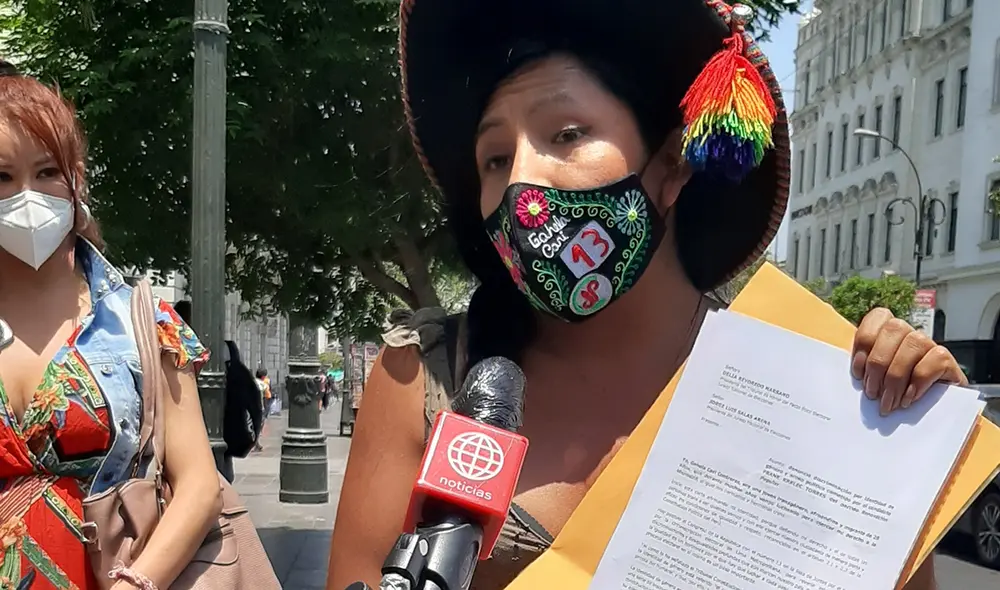 La postulante al Congreso exigió una sanción para el candidato de Renovación Popular por acoso político transfóbico y exigió la creación de medidas de prevención que garanticen respeto y participación política de personas LGBTIQ+. Foto: Twitter Gianna Camacho García / @periodistatrans La postulante al Congreso exigió una sanción para el candidato de Renovación Popular por acoso político transfóbico y exigió la creación de medidas de prevención que garanticen respeto y participación política de personas LGBTIQ+. Foto: Twitter Gianna Camacho García / @periodistatrans