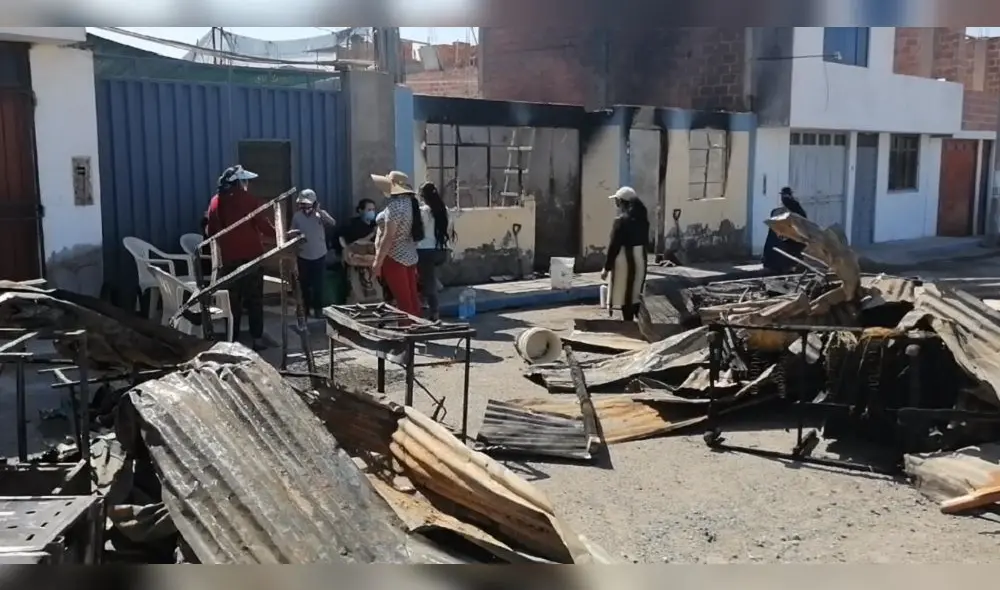 La familia de María ha perdido todos sus bienes tras incendio. Foto: La República. La familia de María ha perdido todos sus bienes tras incendio. Foto: La República.