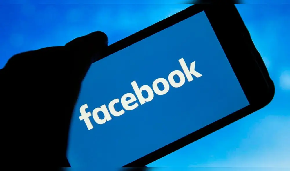 Apple lanzará una función que permitirá a los usuarios de iPhone y otros dispositivos de la compañía decidir si una app puede rastrearlos. Foto: Investopedia