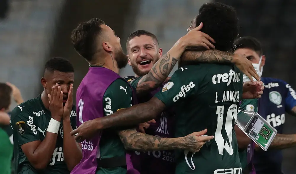 Palmeiras tuvo que esperar más de 20 años para volver a alzar un título de Copa Libertadores. Foto: AFP