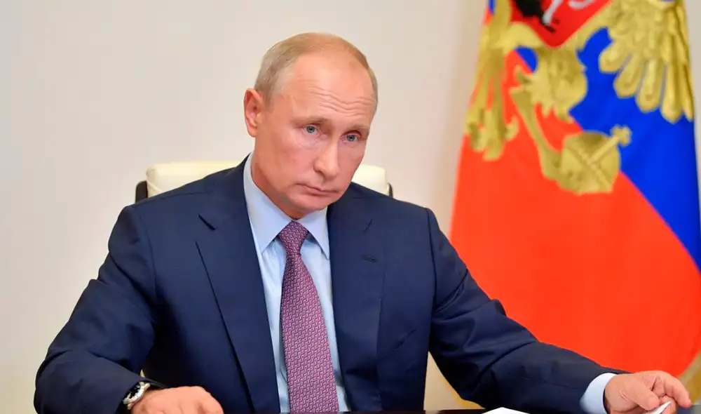 Su segundo porcentaje de aprobación más bajo coincidió con el envenenamiento de Navalny, el 20 de agosto del 2020. Foto: Alexei Druzhinin / Sputnik / AFP