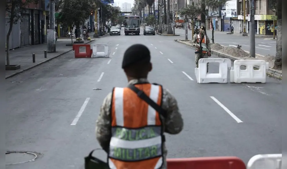 Policía Militar colabora con los operativos. Foto: John Reyes/La República Policía Militar colabora con los operativos. Foto: John Reyes/La República