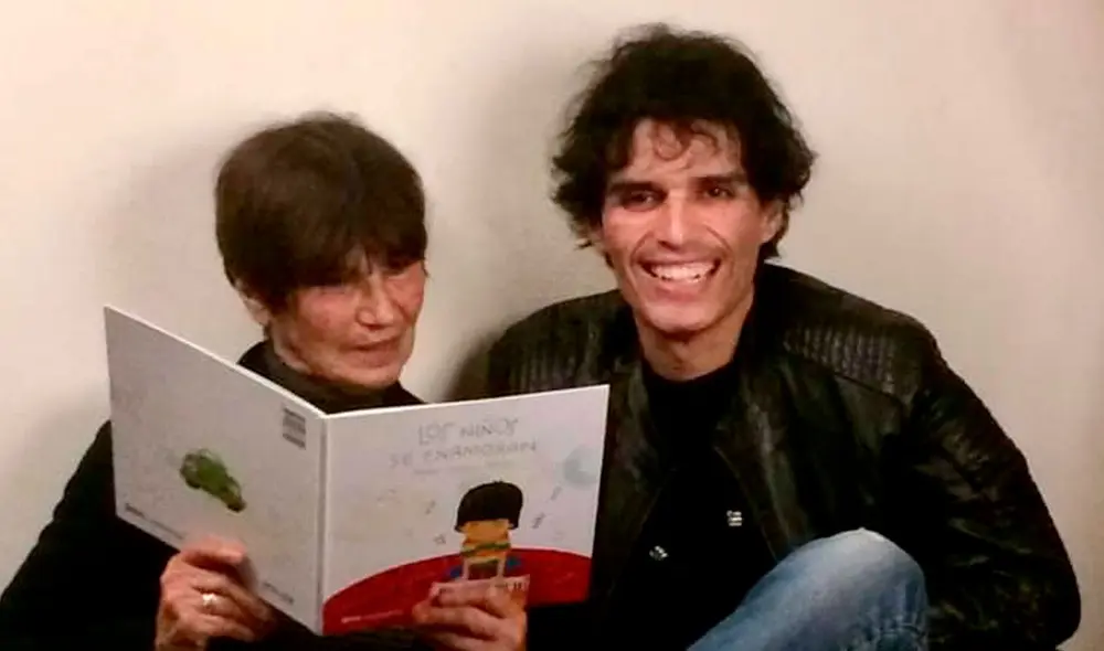 El cantante aconsejó a sus seguidores acerca del trato y respeto que deben tener con sus padres. Foto: Pedro Suárez Vértiz Facebook